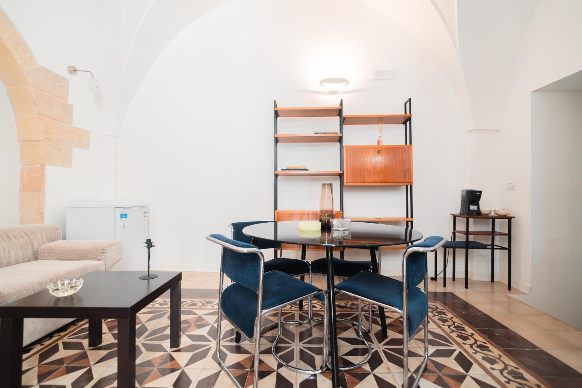 Donna Cristina Historic Apartment Lecce Exterior photo